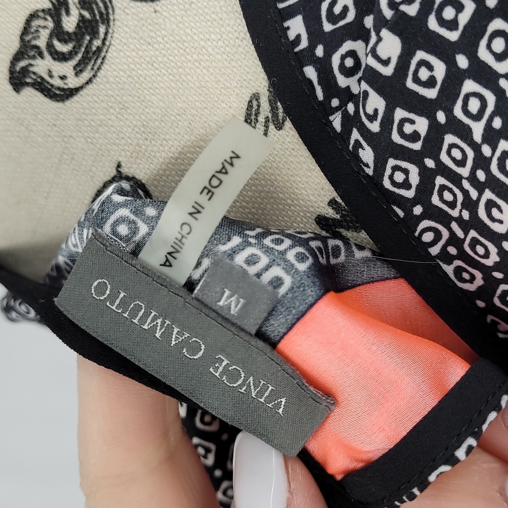 {Vince Camuto} Tank top key hole back - Picture 6 of 6
